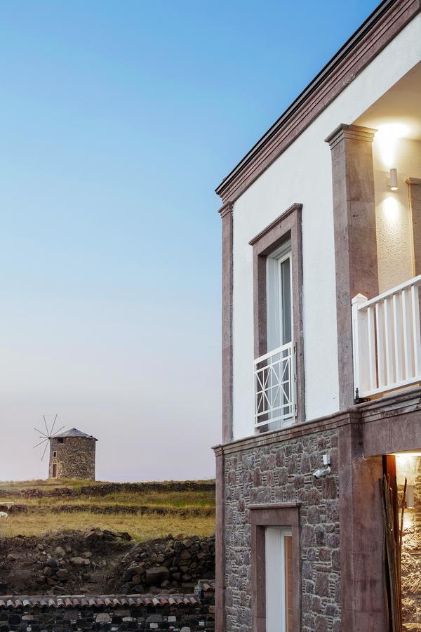 Cunda Pur Beyaz Hotel ภายนอก รูปภาพ